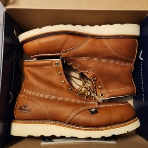 Mens Thorogood 6inch Moc Toe/steel toe safety shoes size 12 D